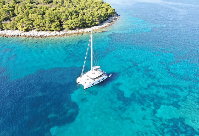 Fancy a Tahiti Sailing Holiday on a Lagoon 50 ECO?