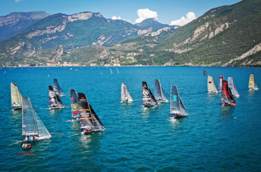 18ft skiffs return to Lake Garda